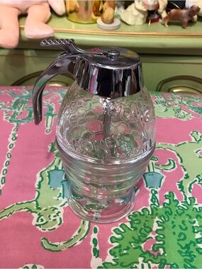 Glass Honey Syrup Dispenser with Chrome Plastic Lid